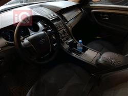 Ford Taurus